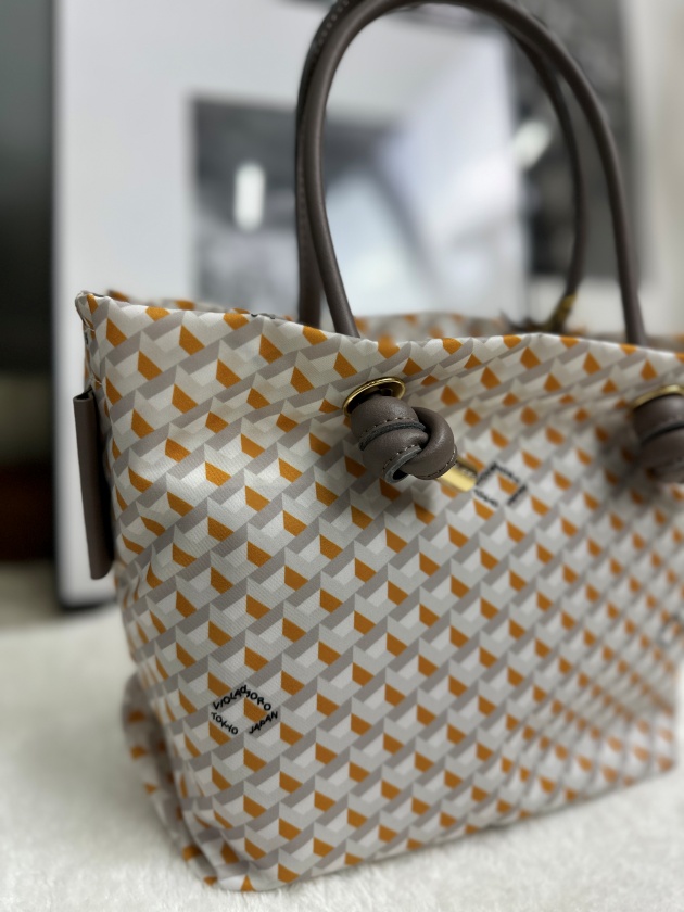 バッグ mona VIOLAd'ORO】WEB限定・モノグラムナイロントートBag（Sサイズ