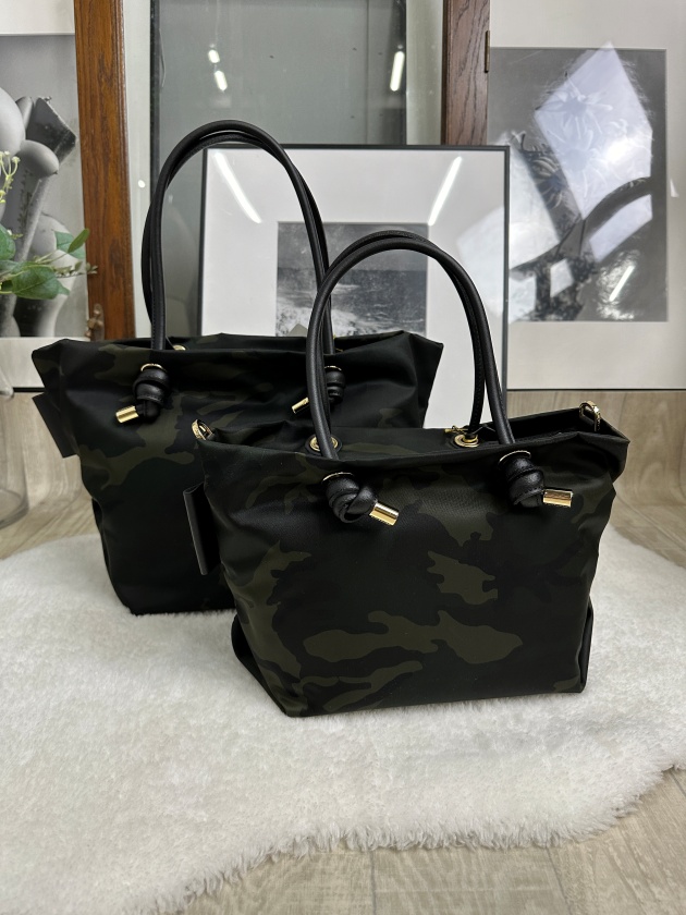 【nikeita】ハンドメイド　コーデュラナイロン　トートバッグ　カモフラ トートバッグ 多機能カモフラ – レイジースーザン オンラインストア
