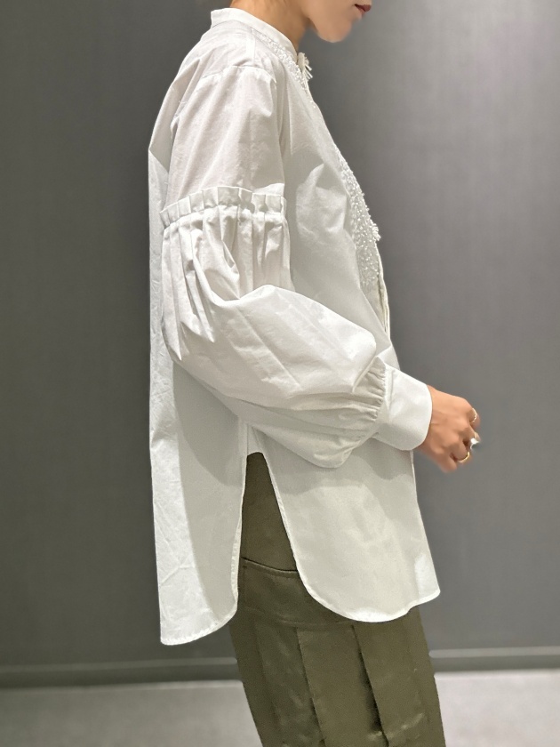 【SOI-MeME】フリンジビーズモチーフスパングルボリュームスリーブブラウス SOI-MeME】フリンジビーズモチーフスパングルボリュームスリーブ