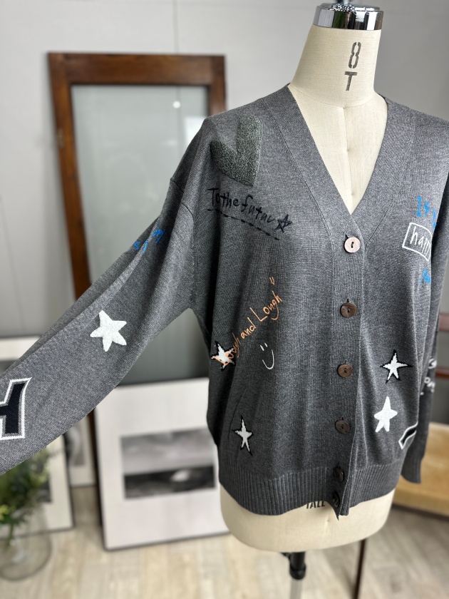 追加【Torrazzo donna】ハッピーエンブロイダリーカーディガン 追加【Torrazzo donna】ハッピーエンブロイダリーカーディガン