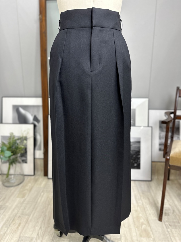 Marco&Louise】スラックス風ロングタイトスカート | MANO（マーノ