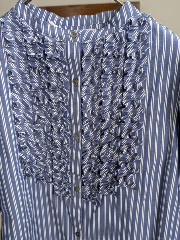 MARILYN MOON】マリリンムーン ストライプタックフリルブラウス modern