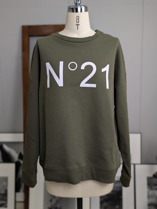 N°21 Numero ventuno】ヌメロヴェントゥーノ SWEAT SHIRTS ロゴ