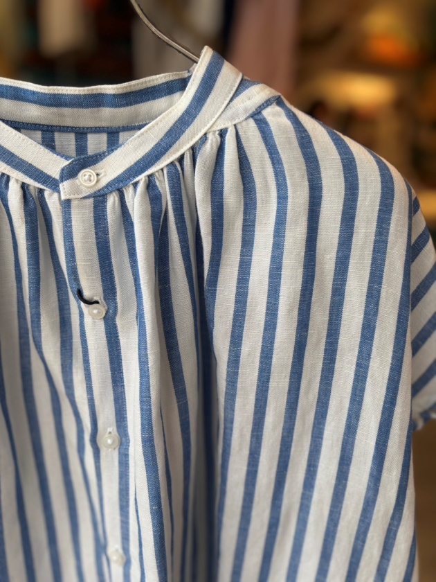 MANON ネイビーとホワイトストライプシャツ MANON】マノン ストライプシャツ MANON FRILL SLEEVE LINEN MIX