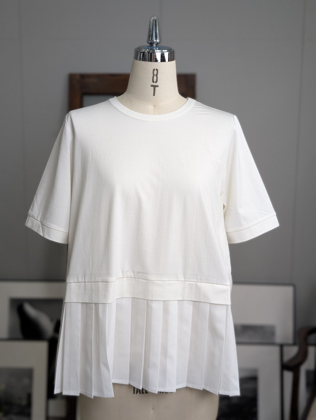 【新品・未使用】TORRAZZODONNA プリーツハイブリットTシャツ Torrazzo donna】プリーツハイブリットTシャツ | MANO（マーノ