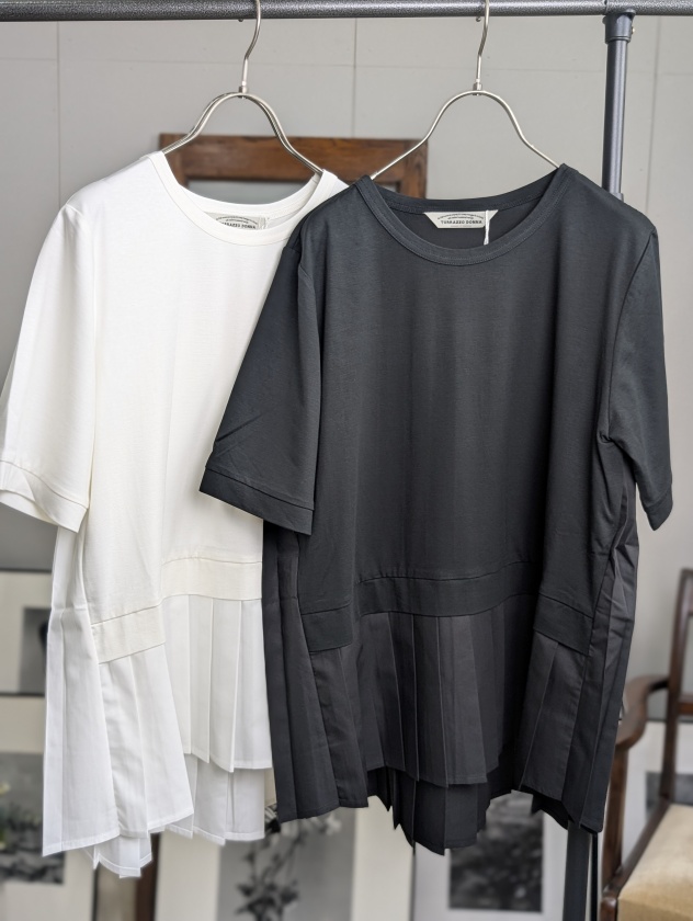 【新品・未使用】TORRAZZODONNA プリーツハイブリットTシャツ Torrazzo donna】プリーツハイブリットTシャツ | MANO（マーノ
