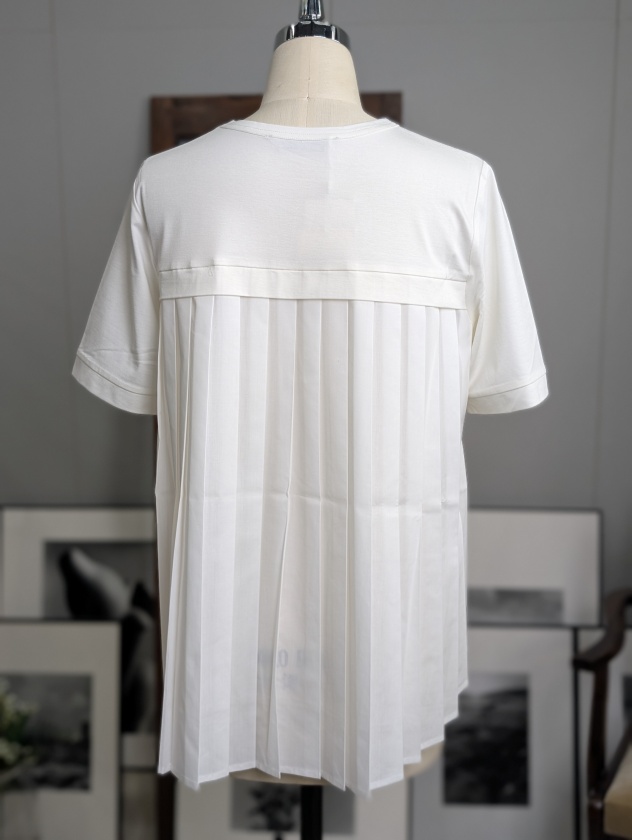 【新品・未使用】TORRAZZODONNA プリーツハイブリットTシャツ 新品・未使用】TORRAZZODONNA プリーツハイブリットTシャツ