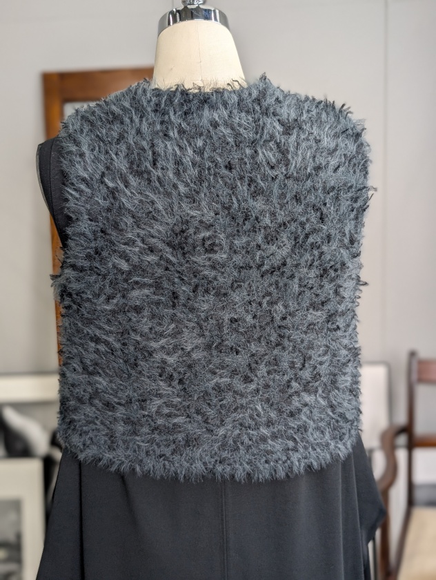 Torrazzo donna】ファンシーヤーンニットビスチェ | MANO（マーノ