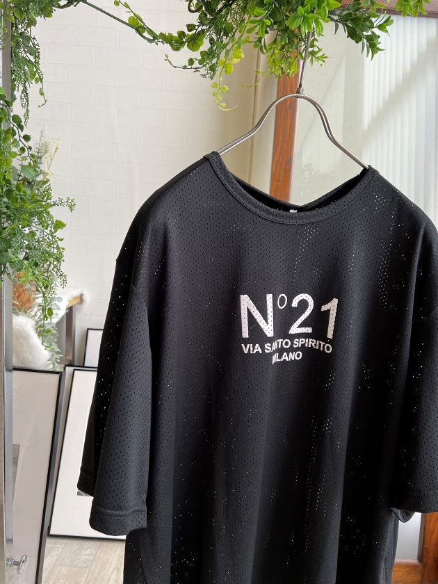 N°21Numero ventuno】ヌメロヴェントゥーノ メッシュT-shirt | MANO 